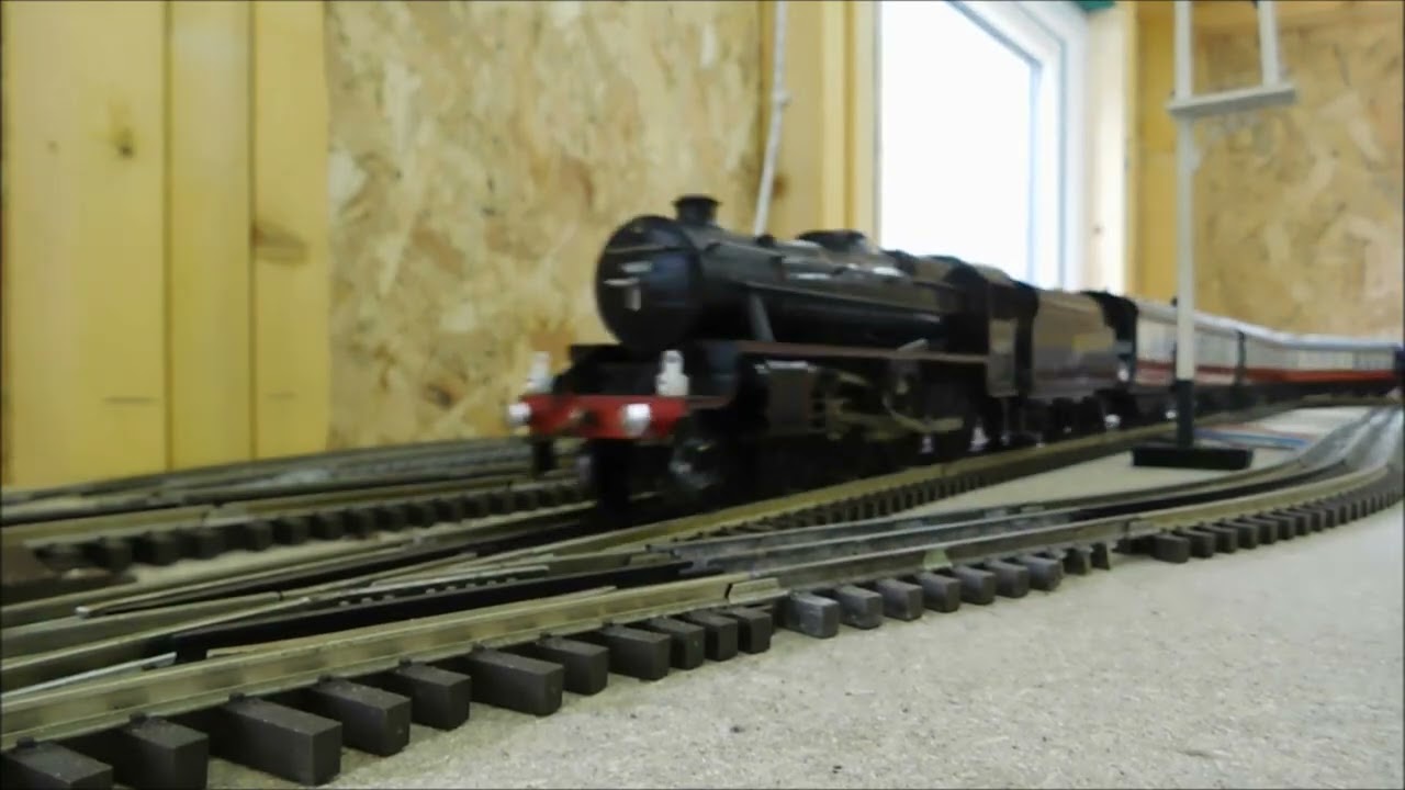 STARTING AFRESH AN O GAUGE LAYOUT
