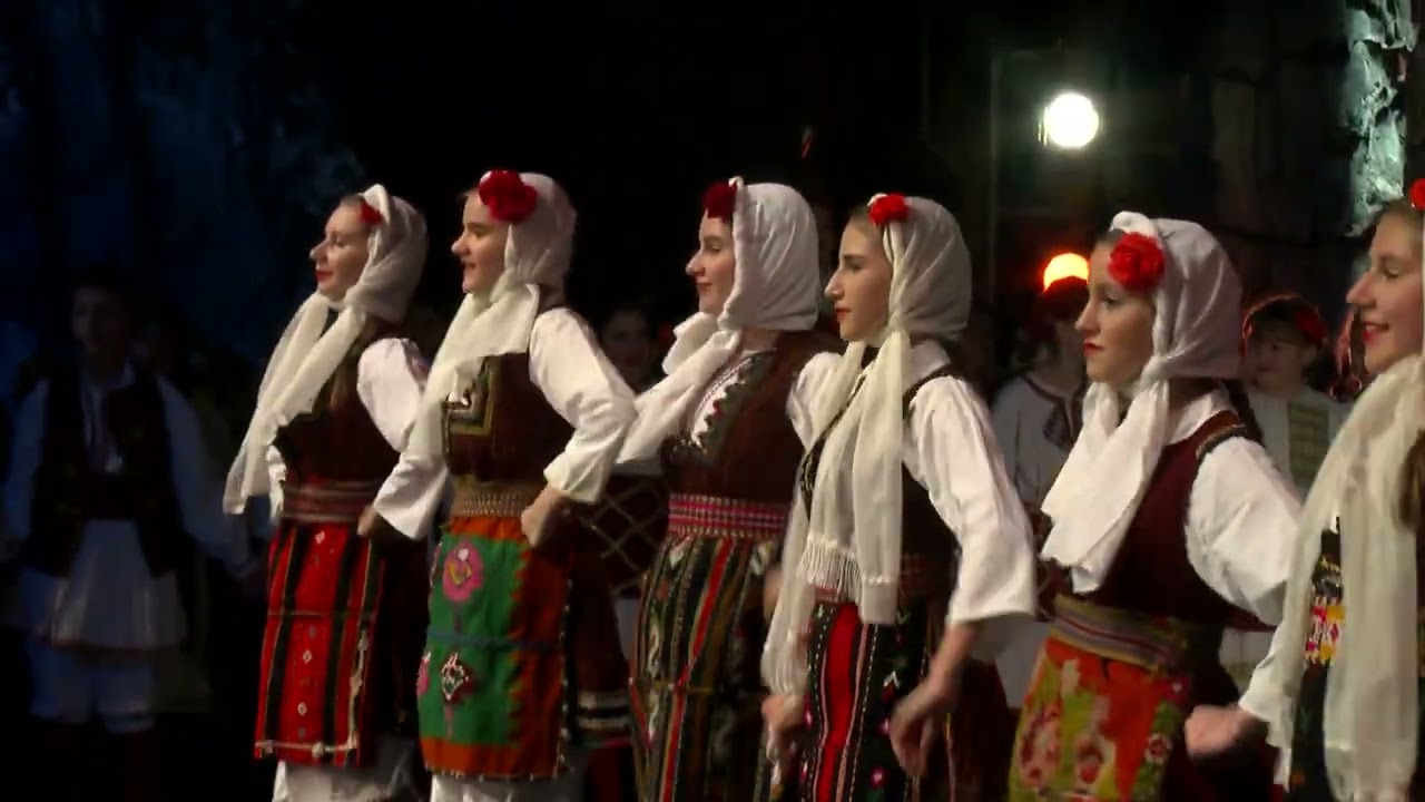AKUD Mirce Acev - Nadigruvanka (Children's folk dance)