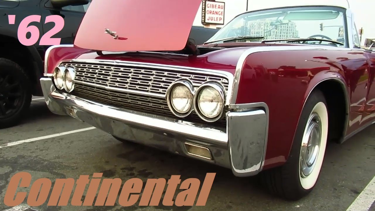 JULY 2021 - GORGEOUS '62 LINCOLN CONTINENTAL CONVERTIBLE SEEN IN MONTREAL CANADA
