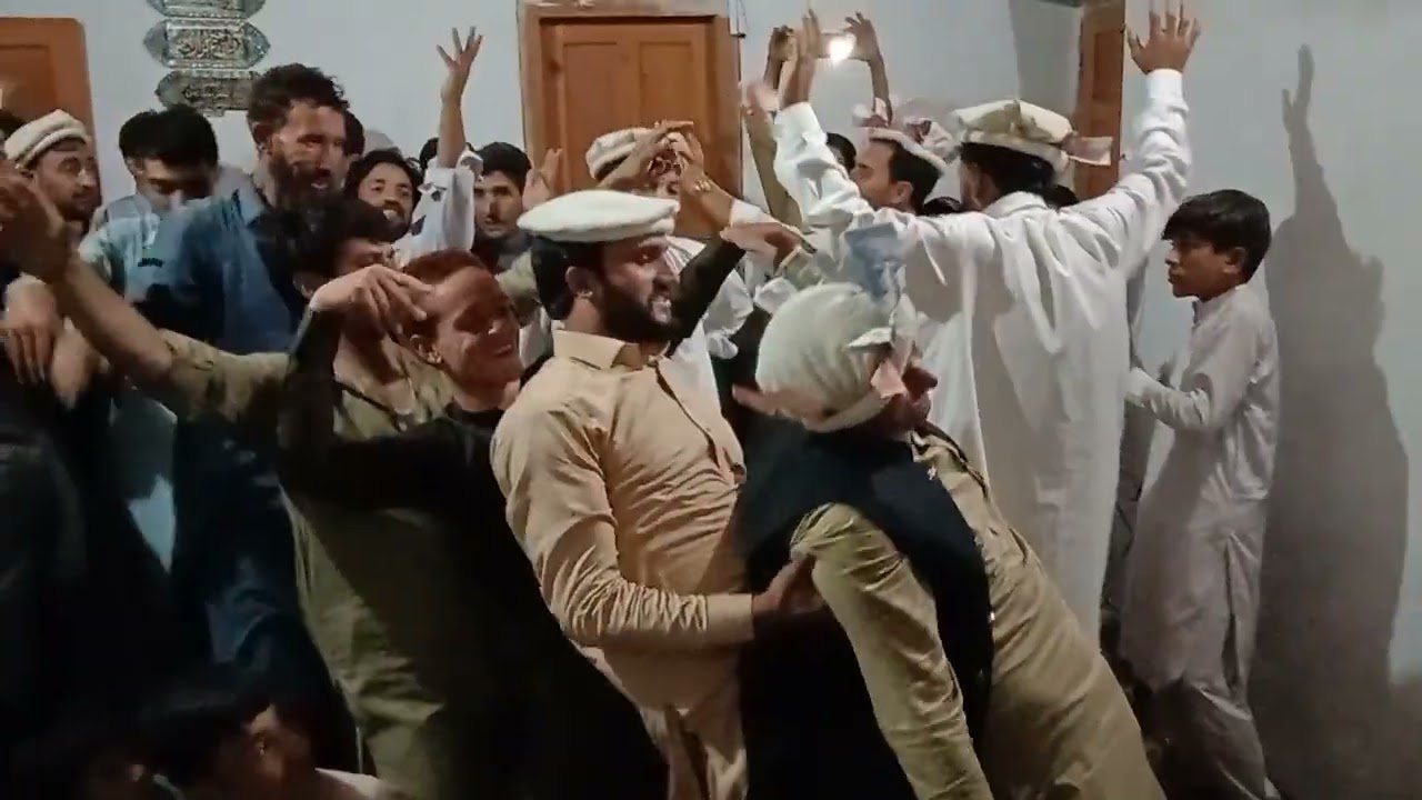 Wedding Ataurehman dance shayir saeed ullah shina song