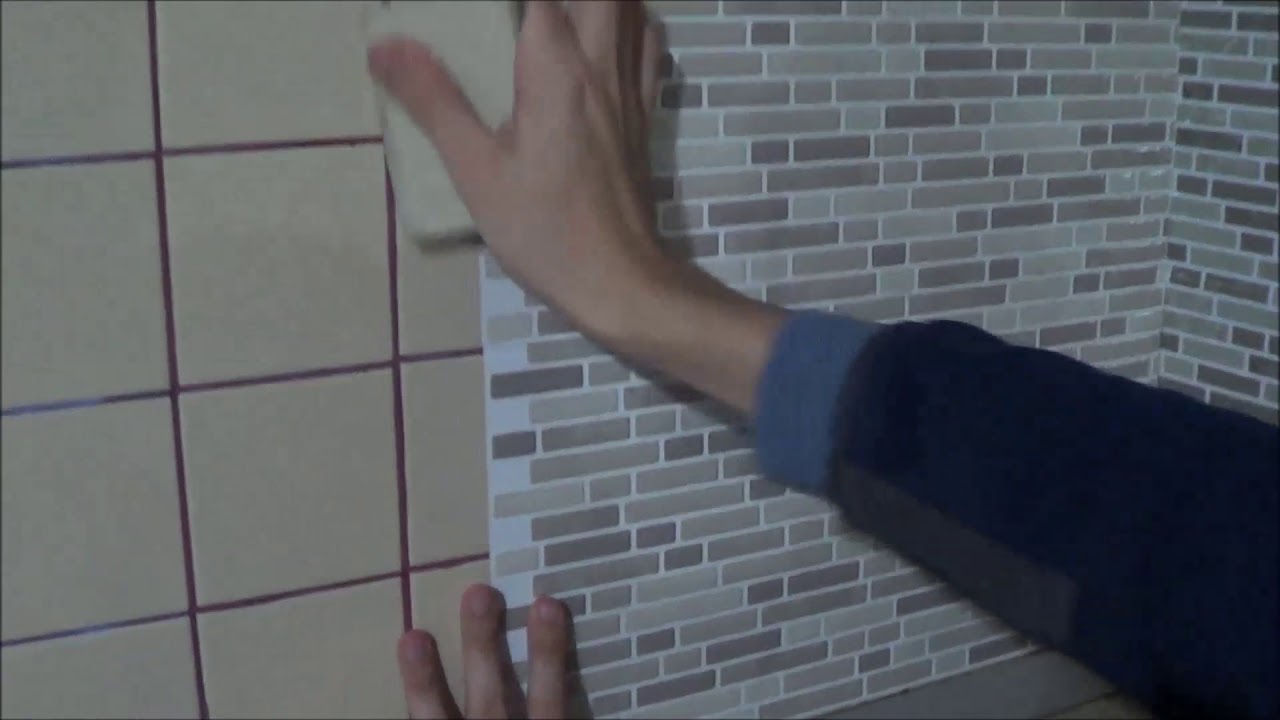 Tutorial - Aplicare faianţă autoadezivă 3D - Proiecte DIY