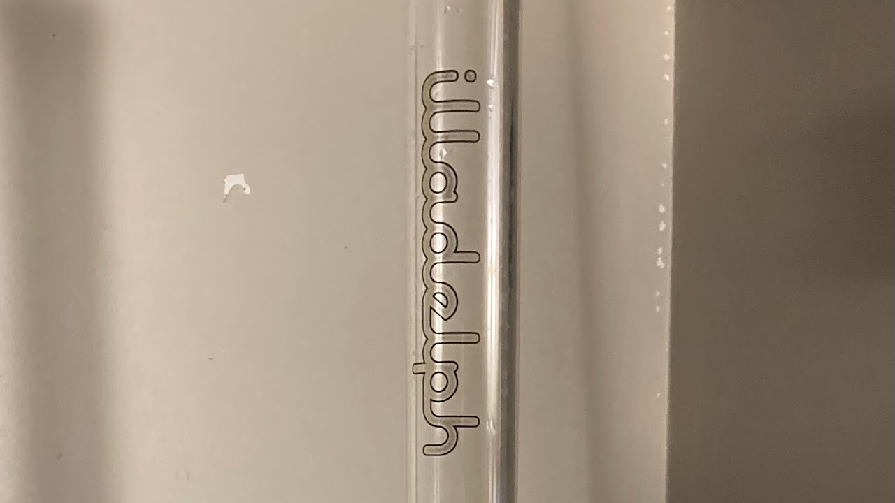 illadelph Large Beaker w/ Disc Ash Catcher