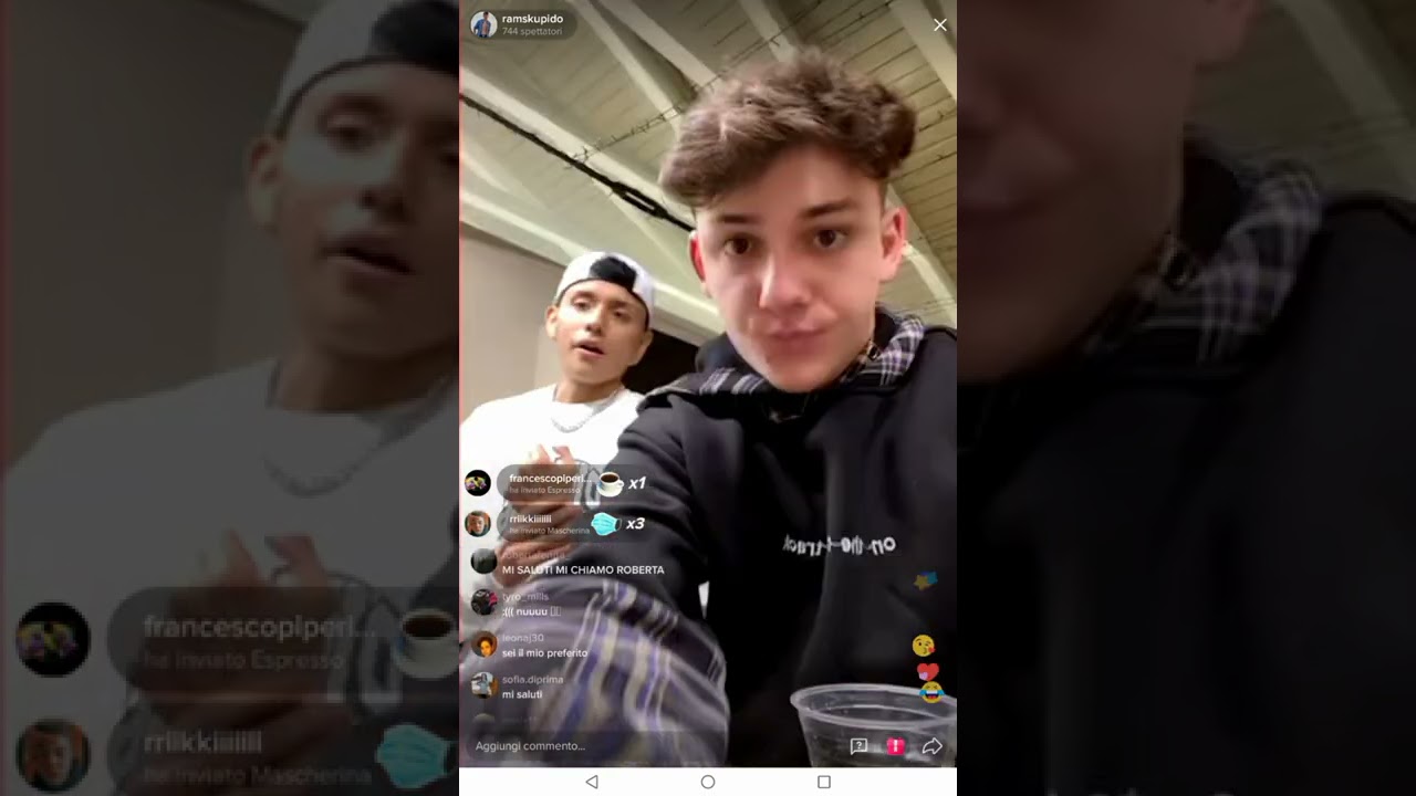 Live di Aurora Baruto e Mura