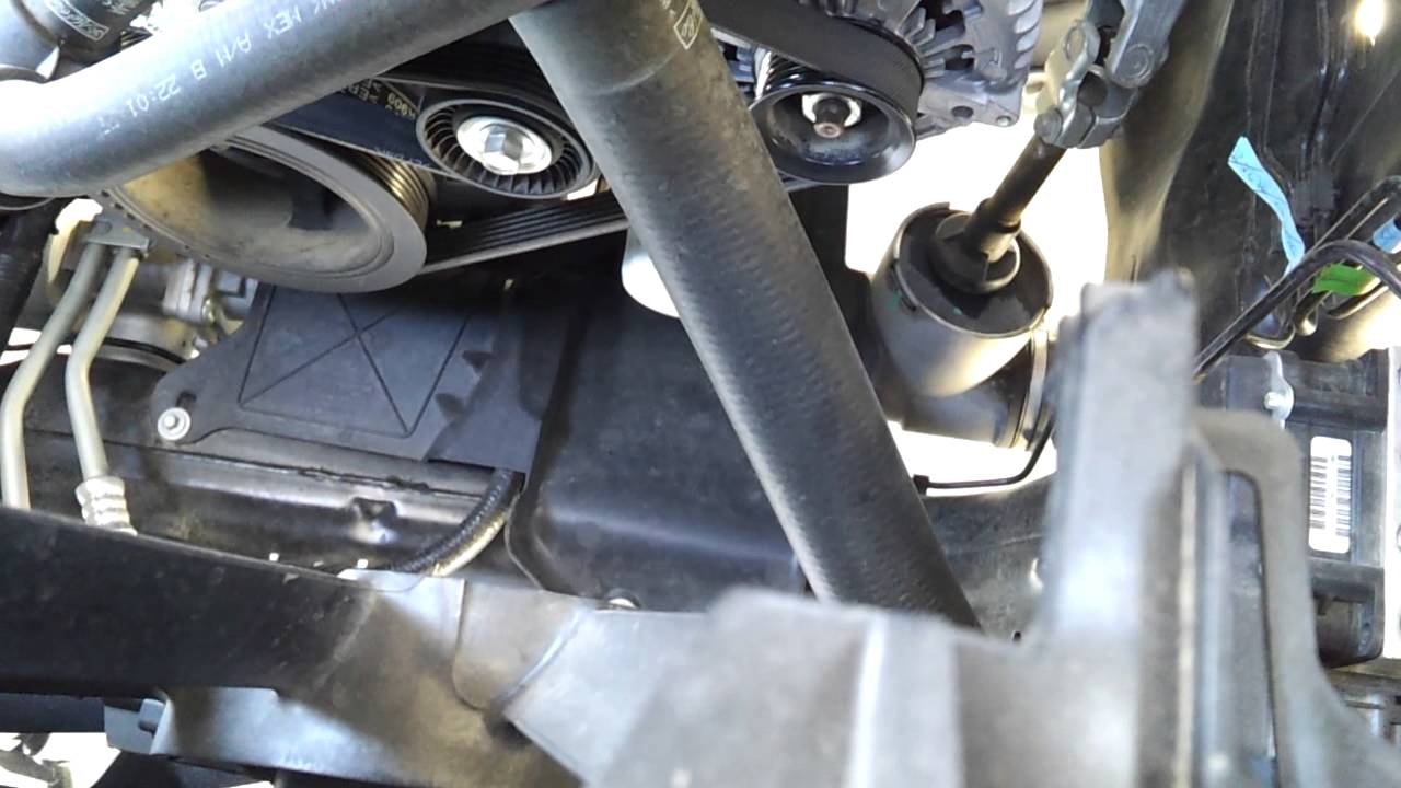 Замена масла в грузовике Ford F150 V6 3.7 2013 года выпуска.