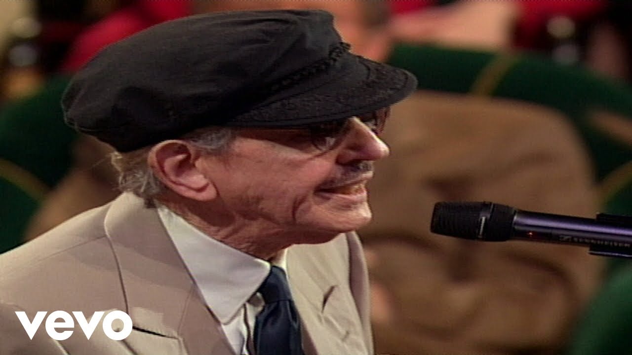 Bill & Gloria Gaither - Where We'll Never Grow Old [Live] ft. Hovie Lister