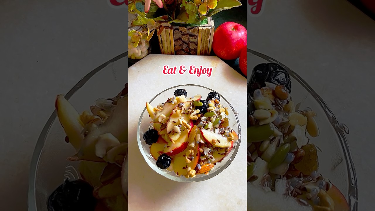 5-MINUTES Apple salad recipe🍎#apple #applesalad #healthyrecipe #healthy #quickrecipe #youtubeshorts