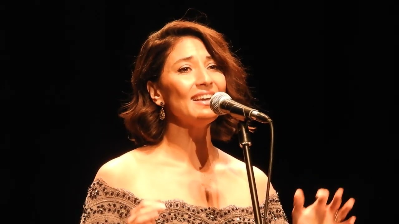 NEVAL GÜLEÇ - BENİM GÖNLÜM BİR KELEBEK