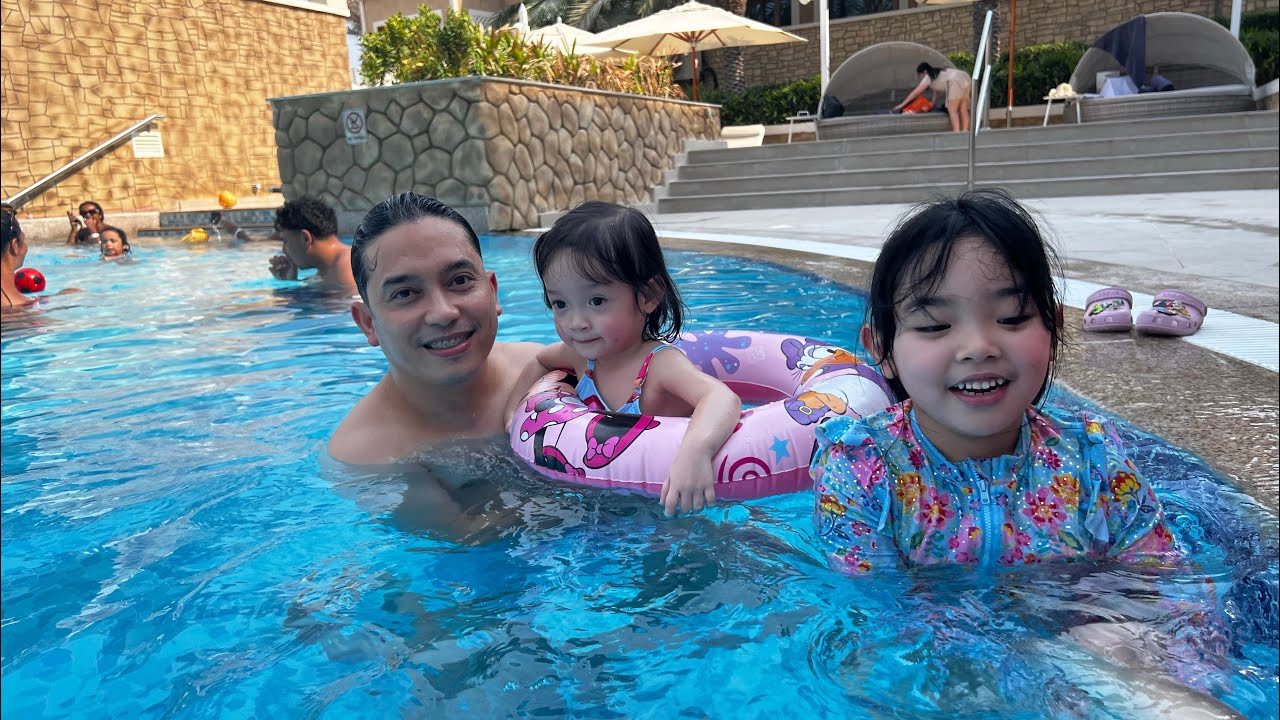 First Collection, Business Bay, Dubai & Soluna Beach Club #family #lifeisbutadream #hotel 