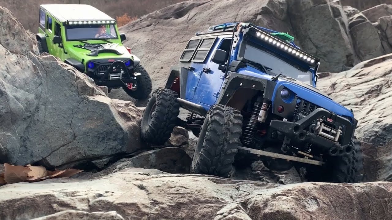 Two Jeep Wranger Rubicon JK Rock Trail(with 