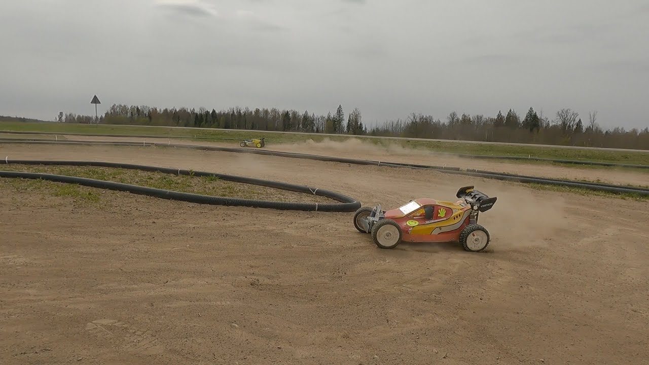 Large scale Elcon and Baja RC offroad training. 01.05.2022