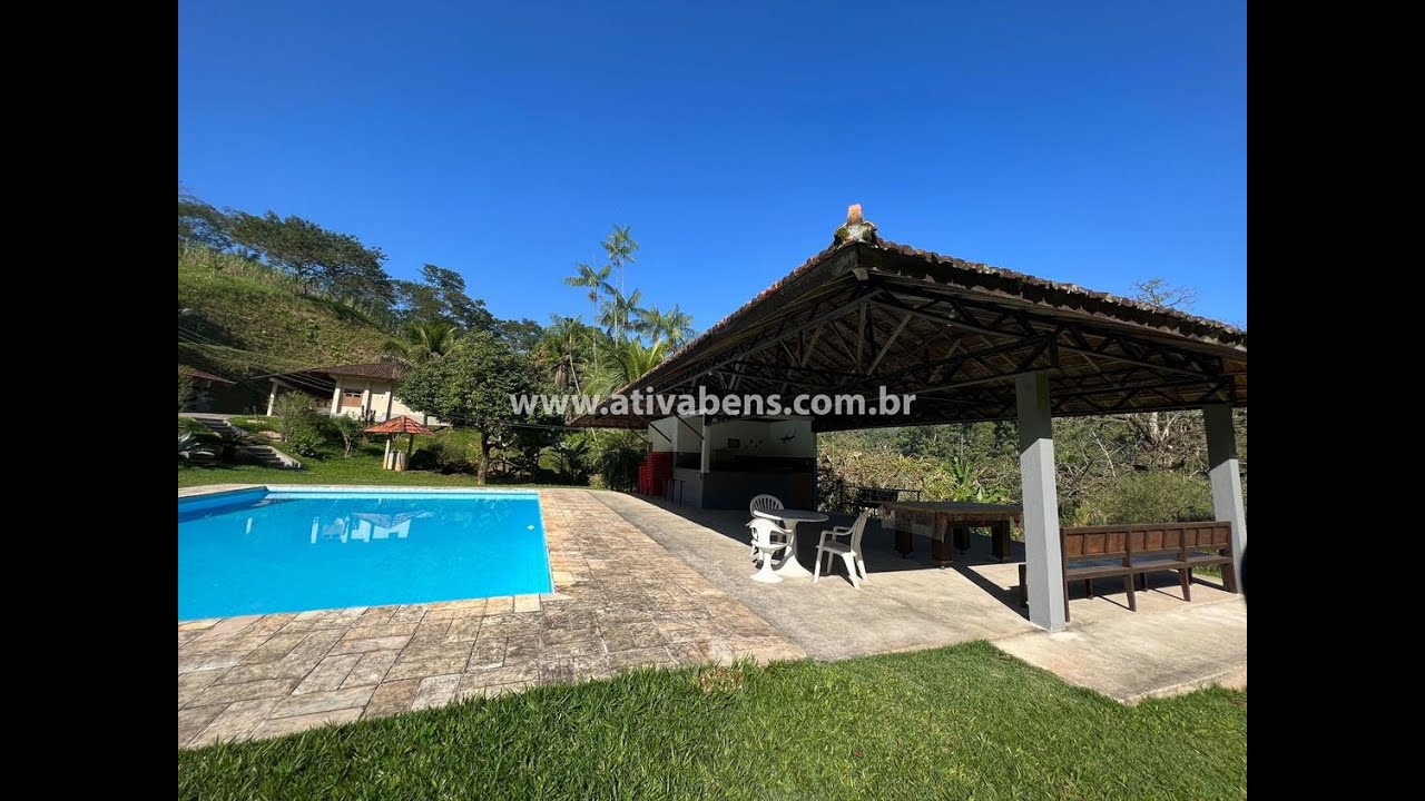 Valor R$ 2.200.000 São 60.000 m2 Sítio Paraíso em Guapimirim 4 casas piscina minas d’água e mais