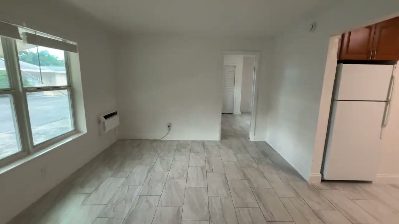 (AVAILABLE FOR RENT) 5733 Harding Street - 2, Hollywood, FL 33021 - 1 Bed / 1 Bath