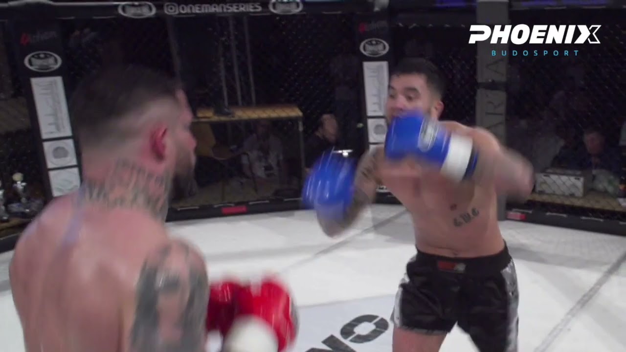 Flying Knee auf die Kinnspitze von Thomas Doeve | Move of the Week