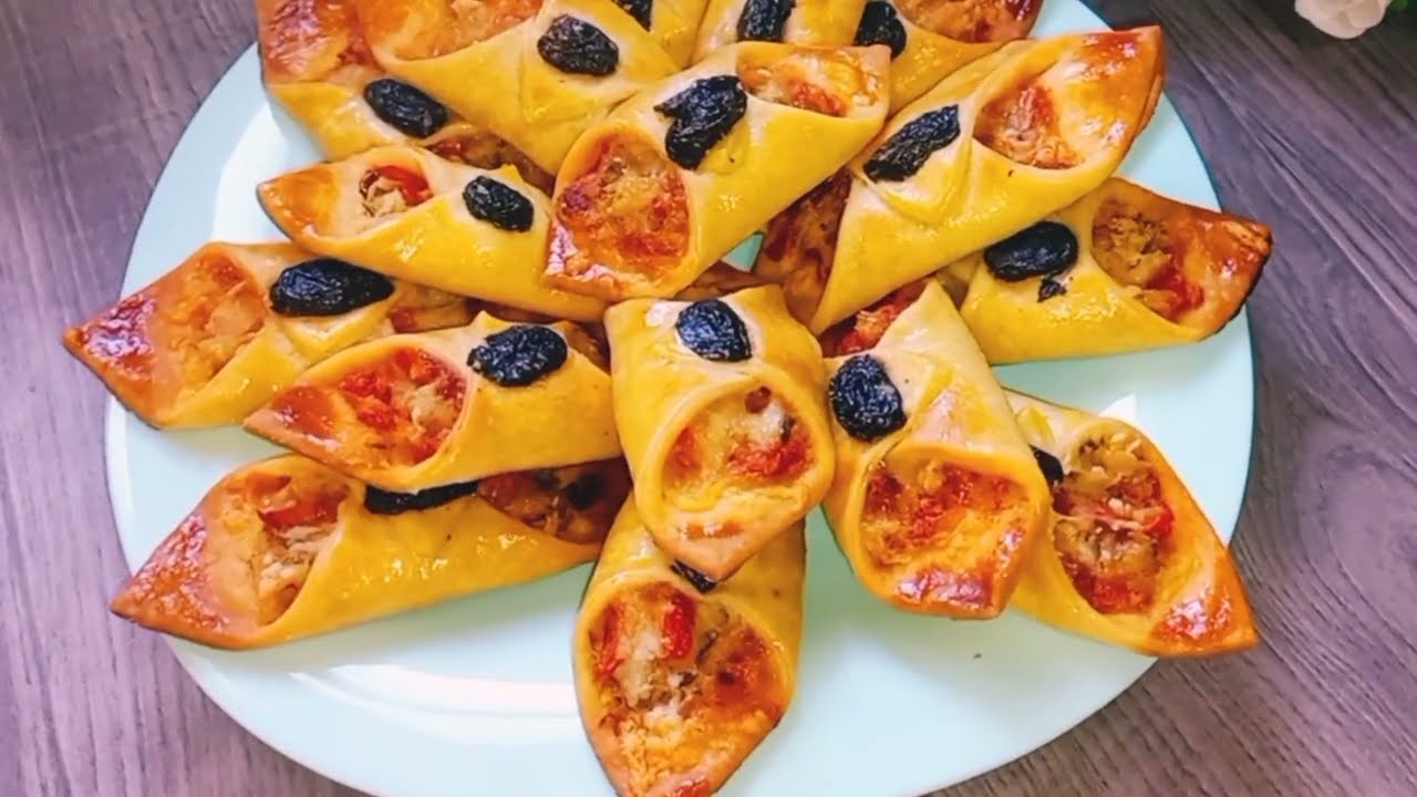 New mini pizza, without fermentation, easy and  fast../ cook arabic