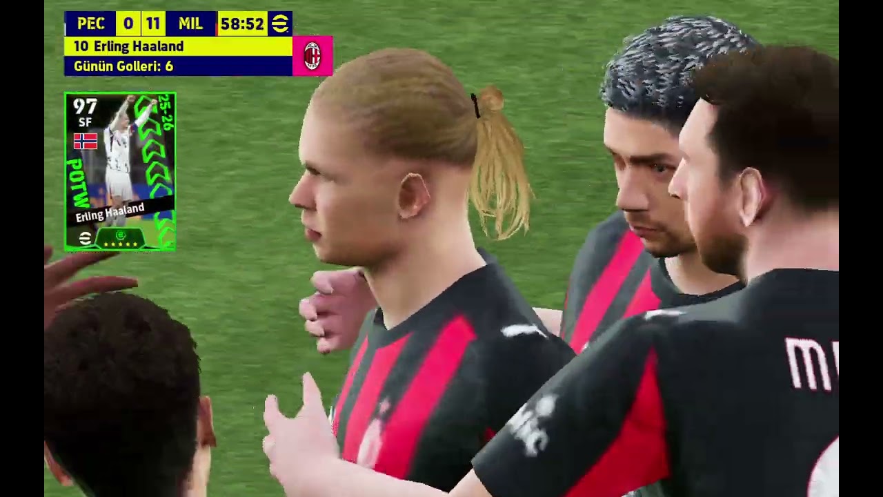 Efootball oynuyoruz