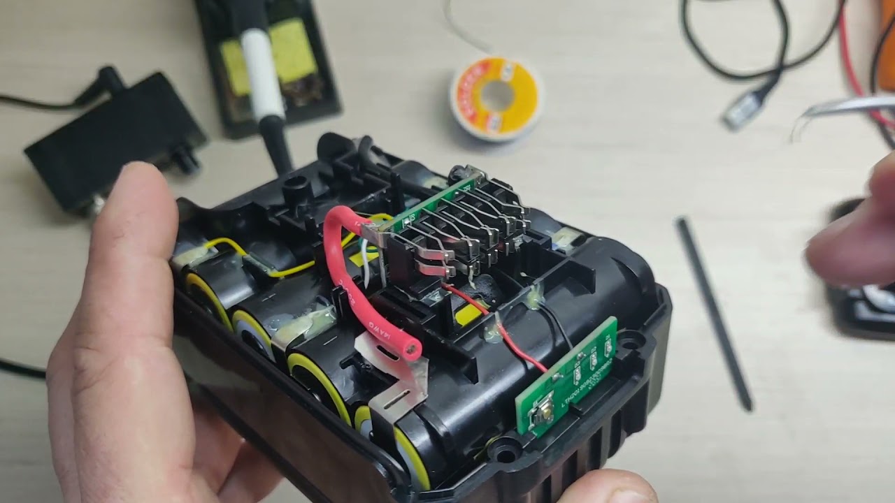 Dewalt DCB206 Сборка из китайских элементов Liitokala 21700 - 7 часть