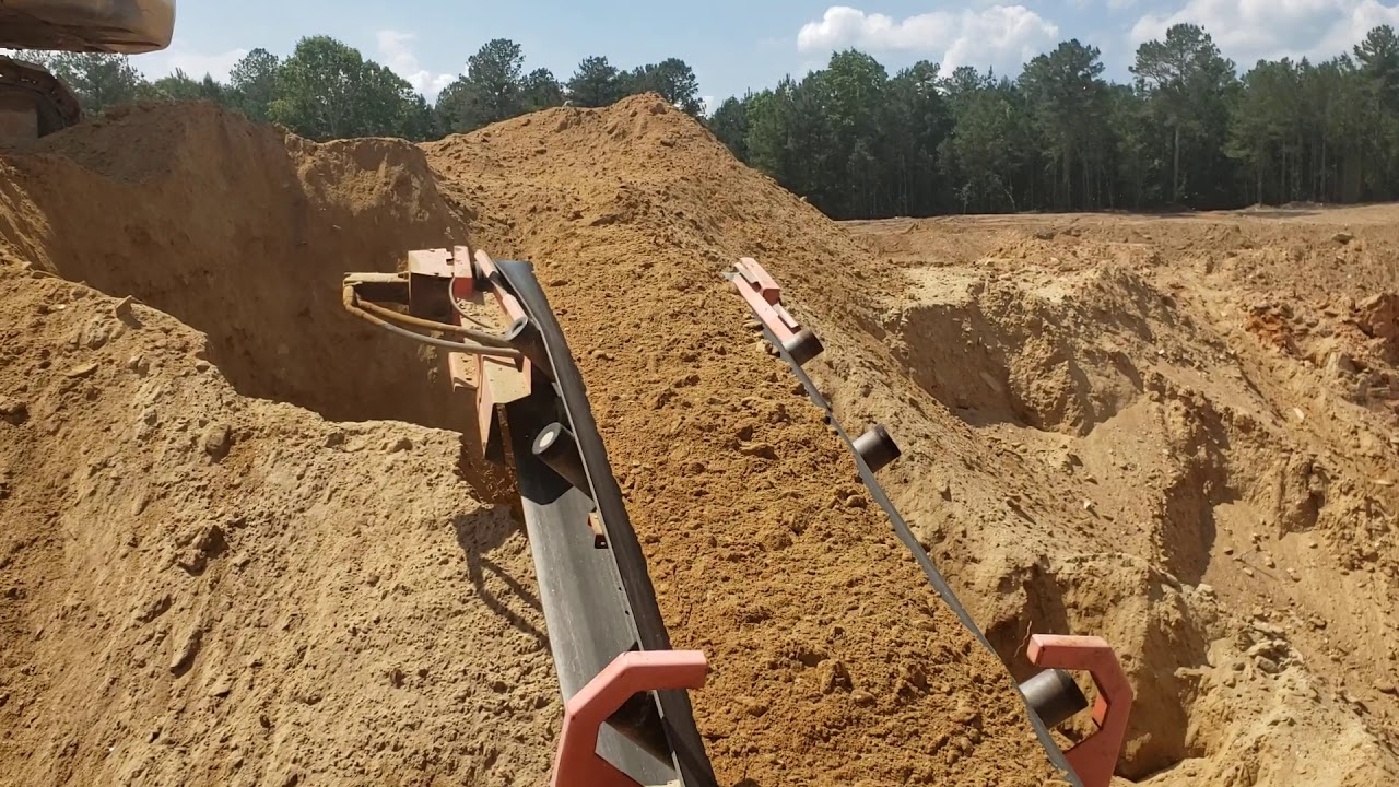 Sandvik QE440 Scalper screen