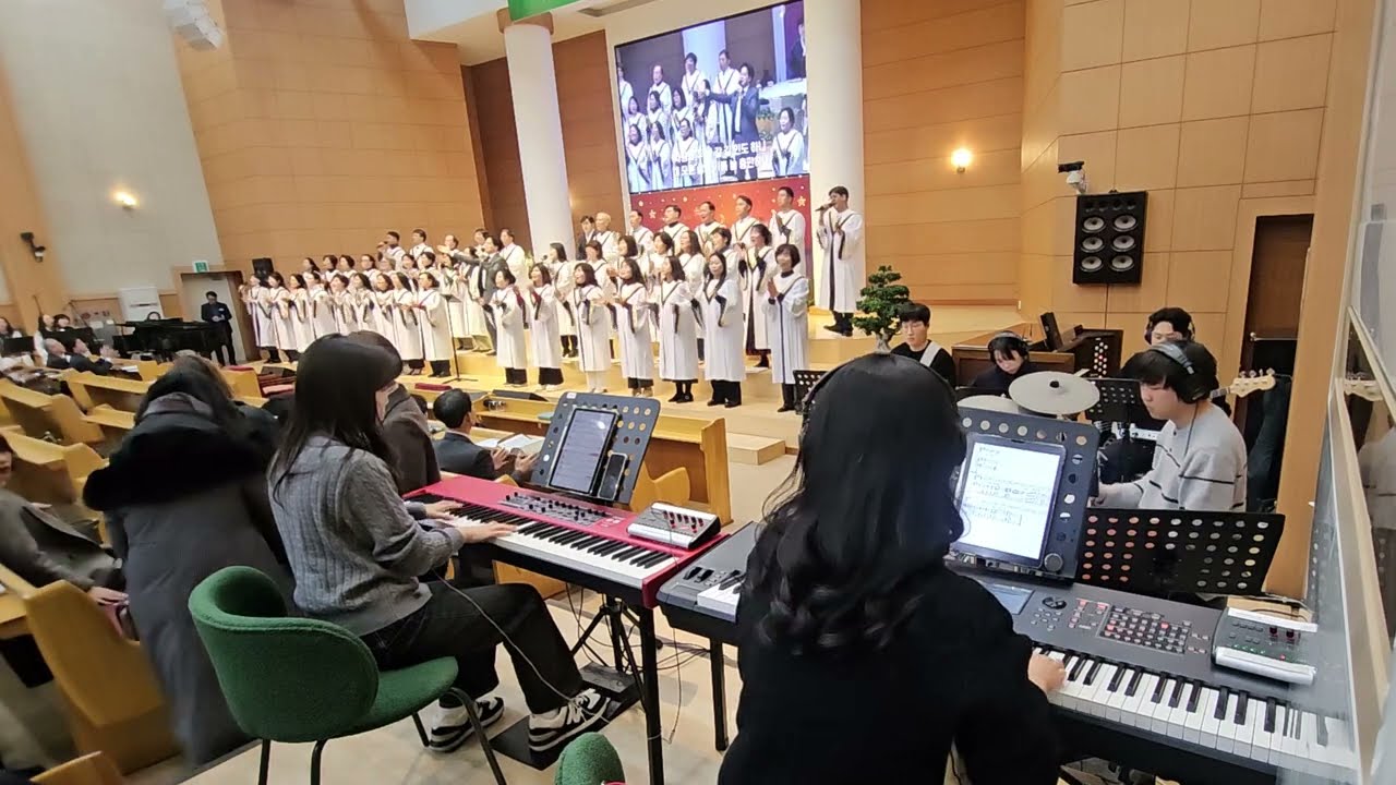 아무것도 두려워말라, 주 예수 나의 산 소망, 살아계신 주
