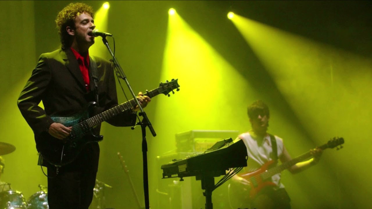Gustavo Cerati - Perdonar Es Divino (En Vivo) Teatro Gran Rex, 2003
