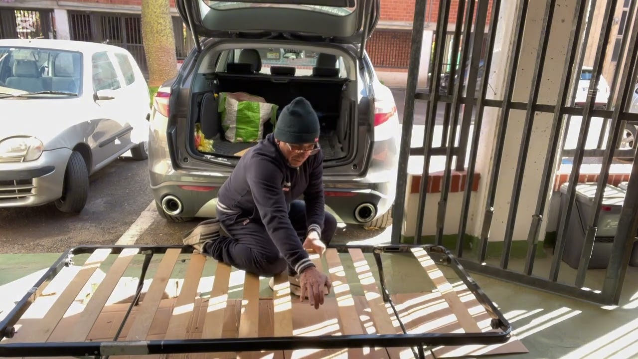 Come sostituire le doghe del letto 3 metodi semplici . How to replace the bed slat 3 simple methods