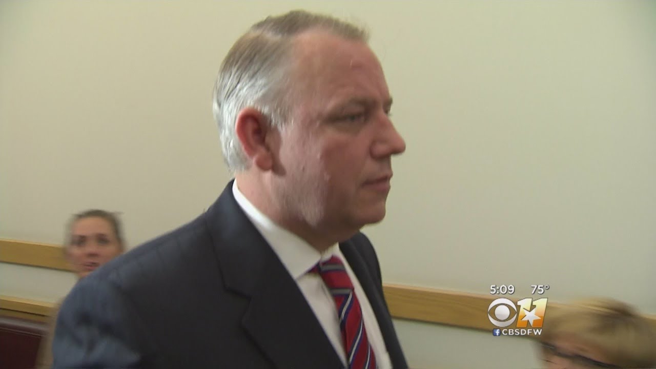 Tarrant County Justice Of The Peace Pleads Guilty To Tampering