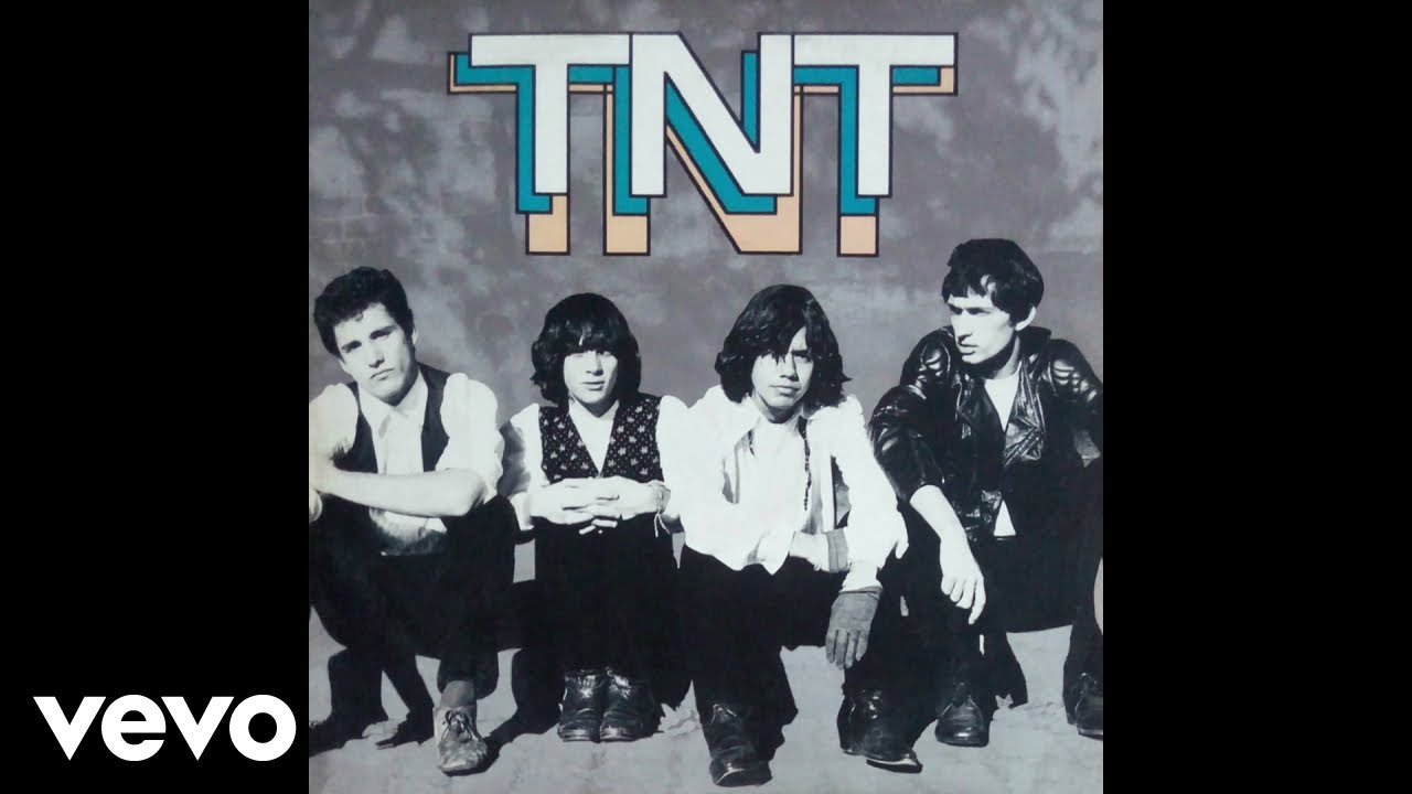 TNT - Baby (Eu Vou Morar N'Outro Planeta) (Pseudo Video)