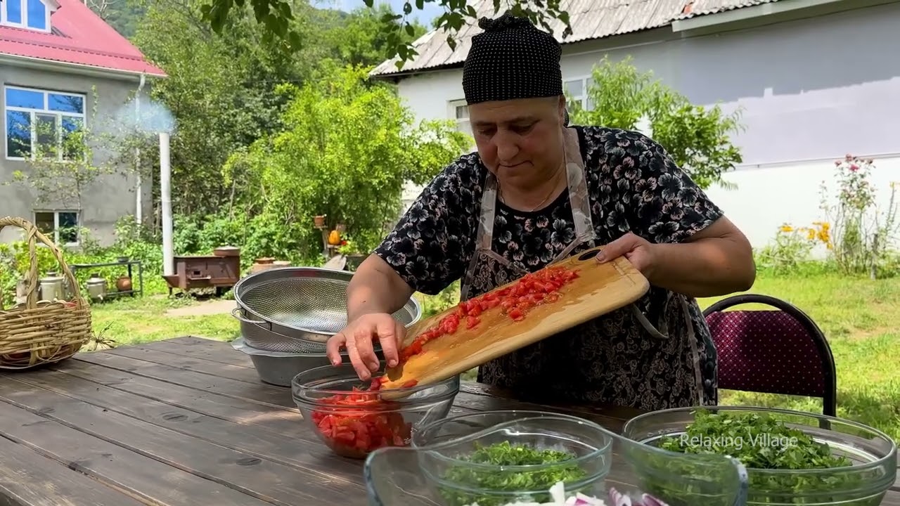Summer Flavors in the Village 🌞 Grandma’s Best Azerbaijani Dish in the Countryside