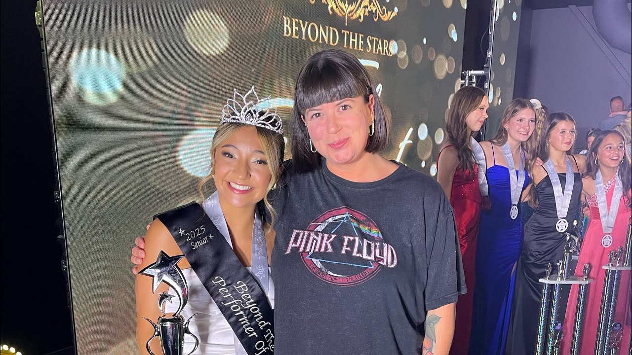 Groove dance competition ￼solo unchained melody performed by Mariela Hernandez 