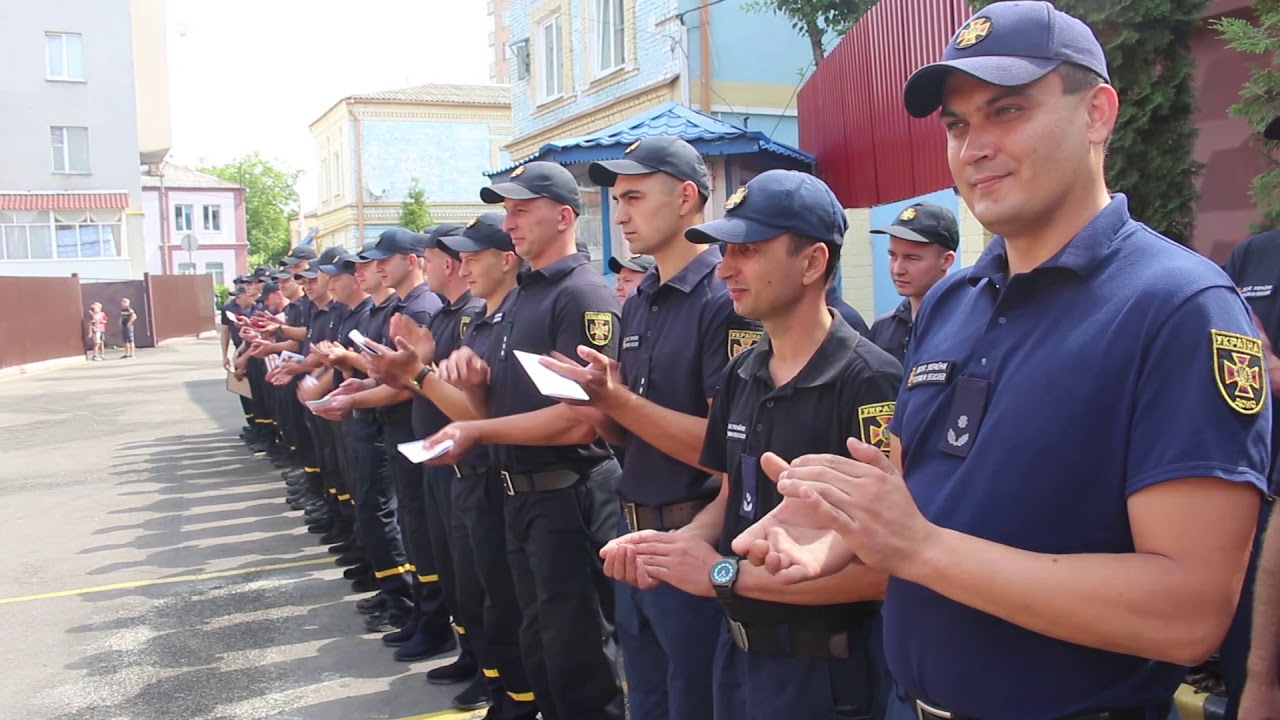 Відео вручення чергових спеціальних звань та відомчих нагород рівненським рятувальникам