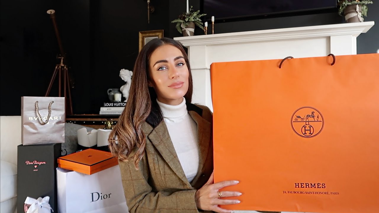 WHAT I GOT FOR CHRISTMAS | MY FIRST HERMES | Lydia Elise Millen