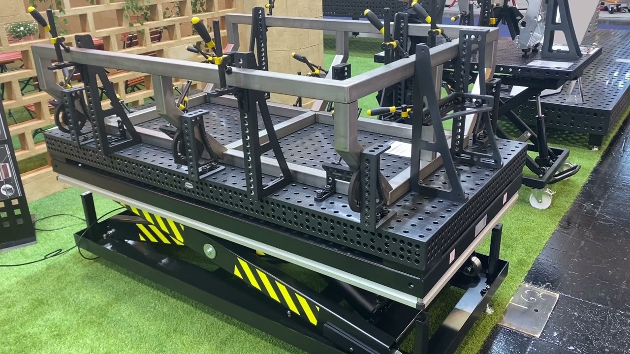 Siegmund Lifting Welding table in action | Modern Tools Australia