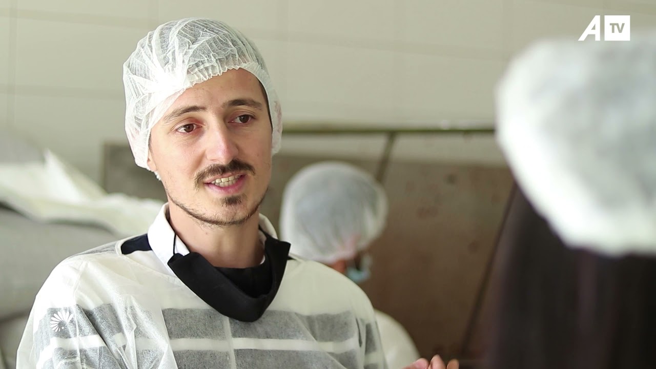 Linja e prodhimit të specit të kuq 'Besiana' nga Ananas Impex