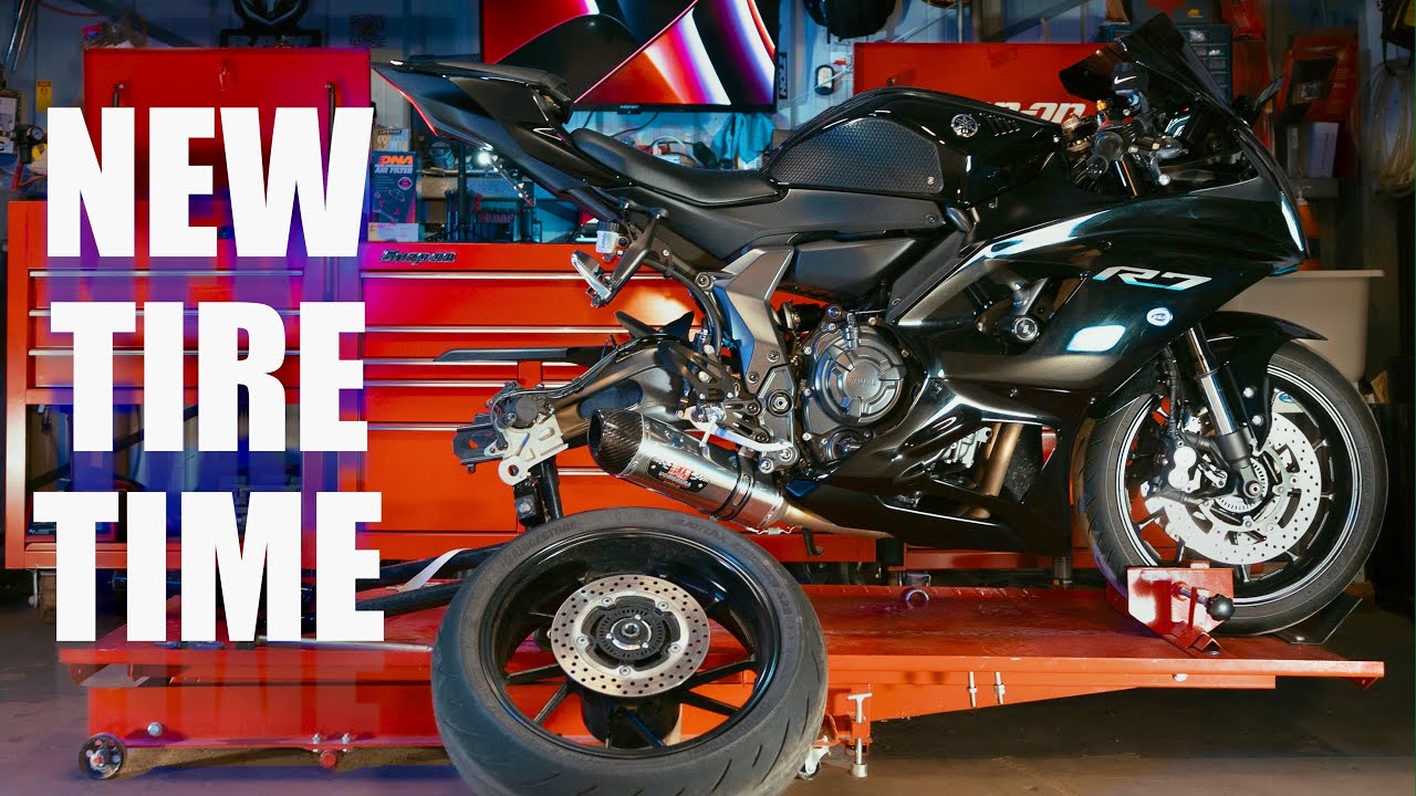 How to Remove the Rear Tire | Yamaha R7