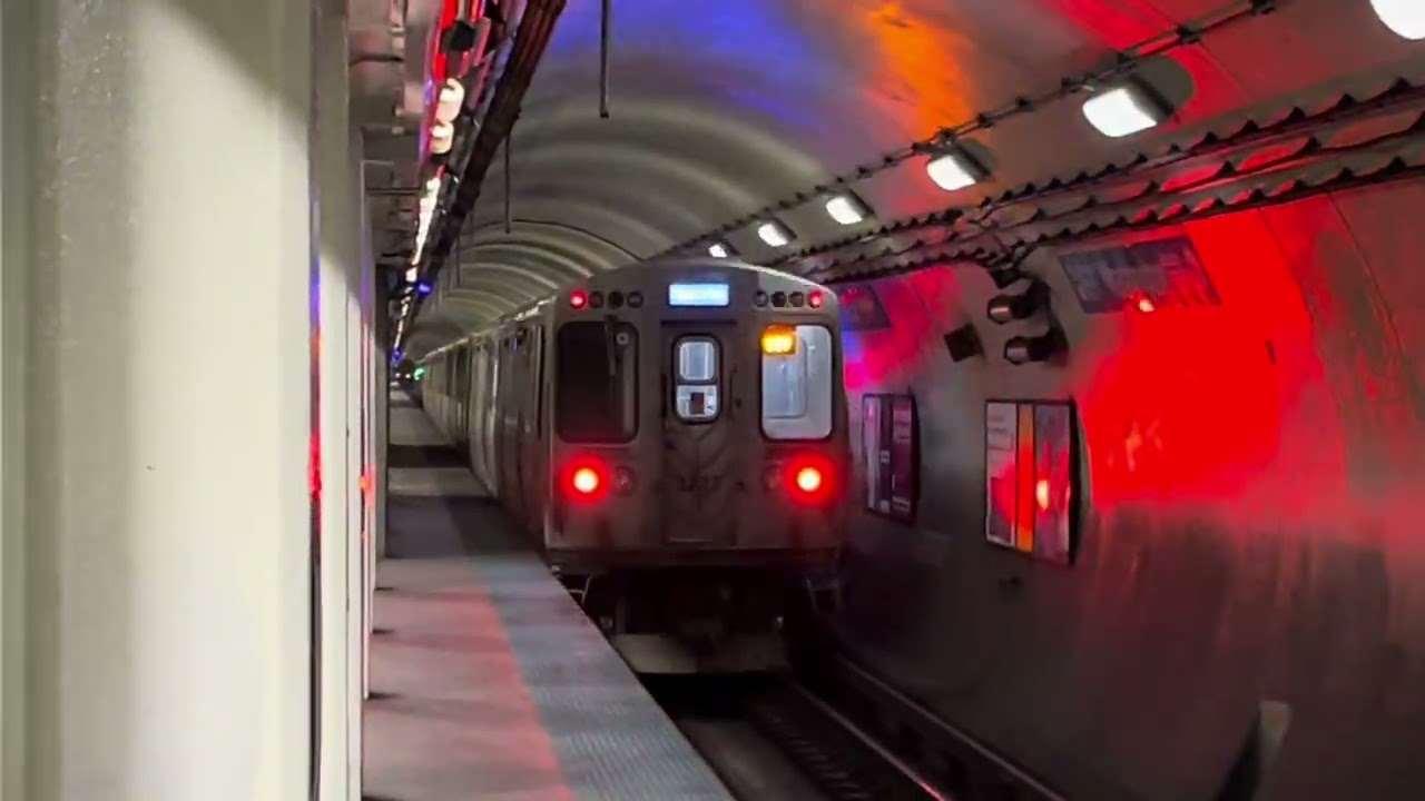 CTA blue line action at Washington, LaSalle, and UIC-Halsted