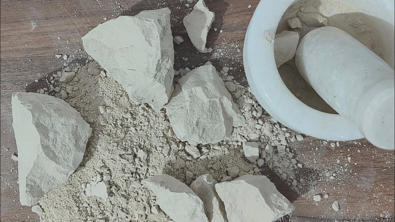 Crushing Clay Stone 🪨 | Satisfying ASMR Video| The Crushing Corner 🤩#asmr #chalkasmr  
