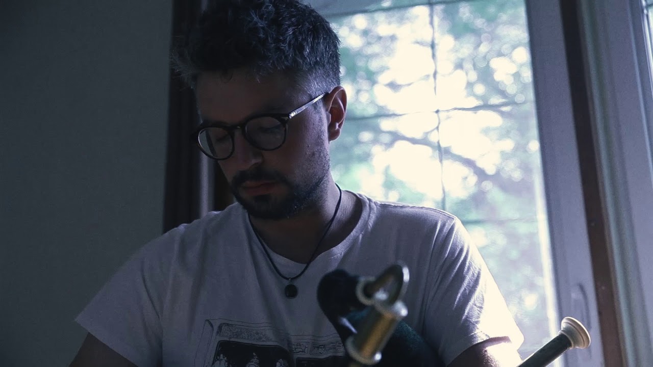Rogge uilleann pipes full set in D played by Jarlath Henderson
