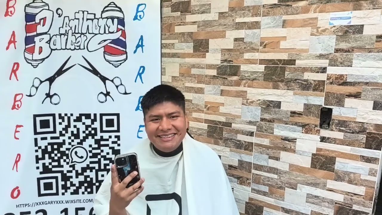 Anthonygo3000 está en vivo: WWW.D'AnthonyBarber.com cortando        Buzz cut parte 1