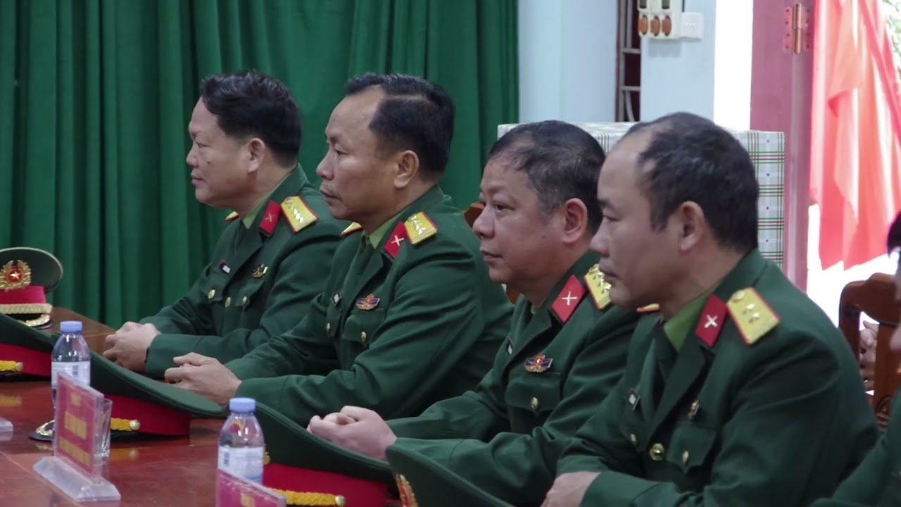Đoàn công tác quân khu 1 thăm, chúc tết tại một số đơn vị trên địa bàn tỉnh Lạng Sơn. 