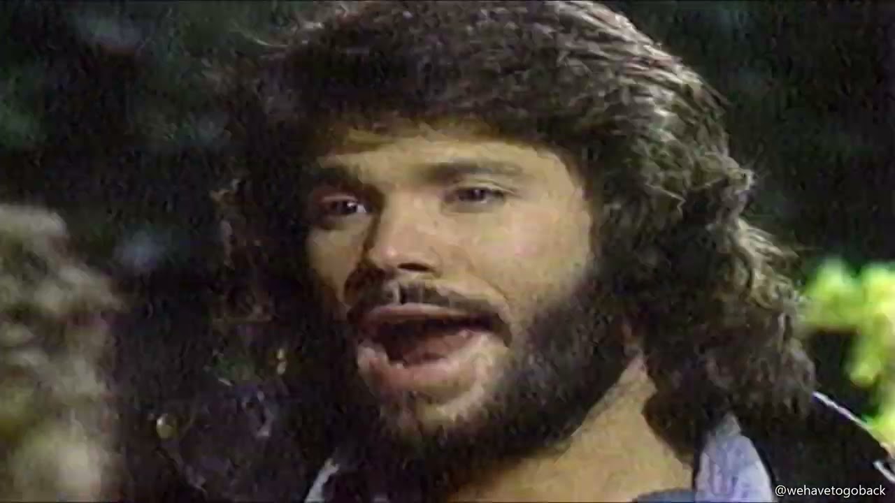 Days of Our Lives 1984 (clip featuring Bo and Hope)