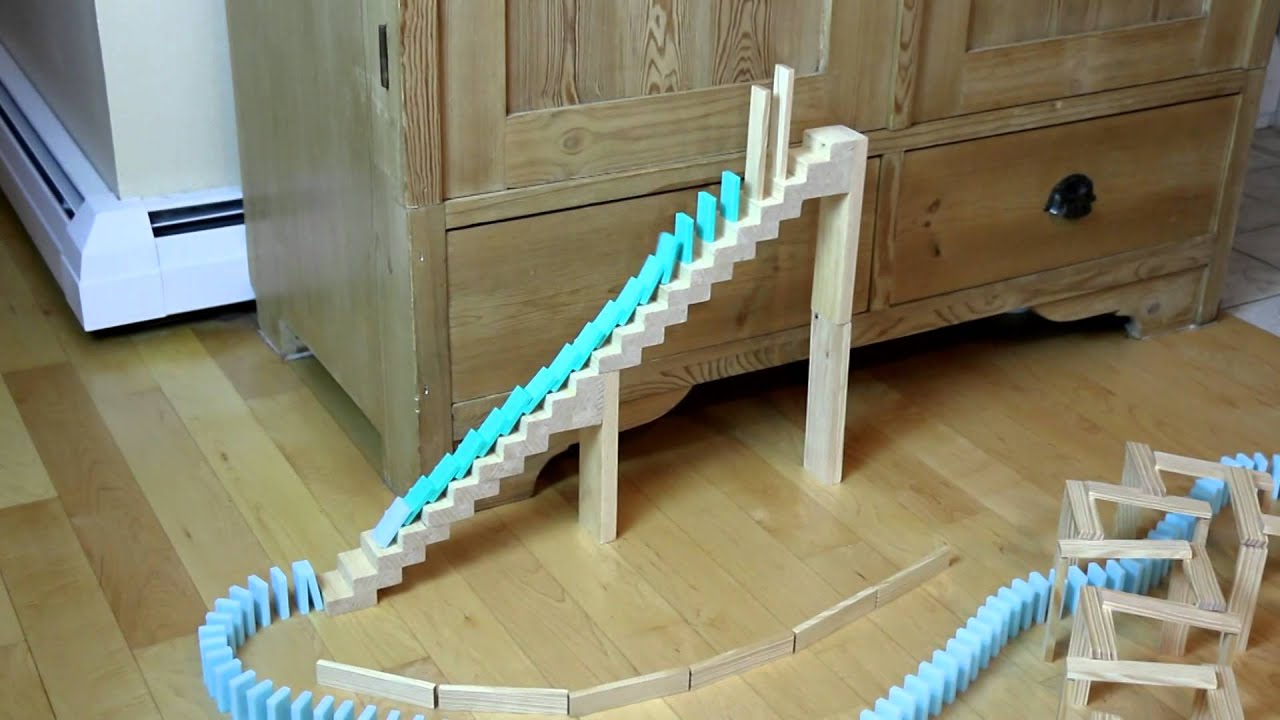 Domino Rally 27