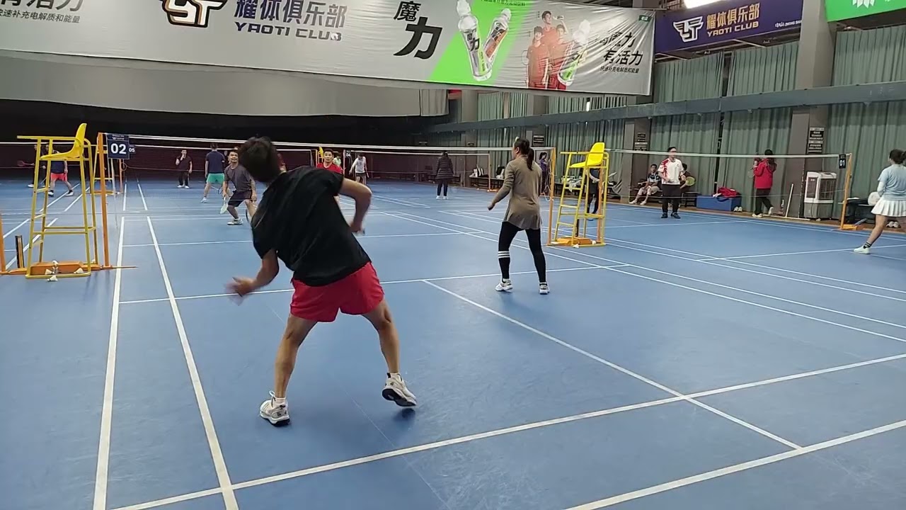 Badminton game, Zhongshan, China 1 9 26 2