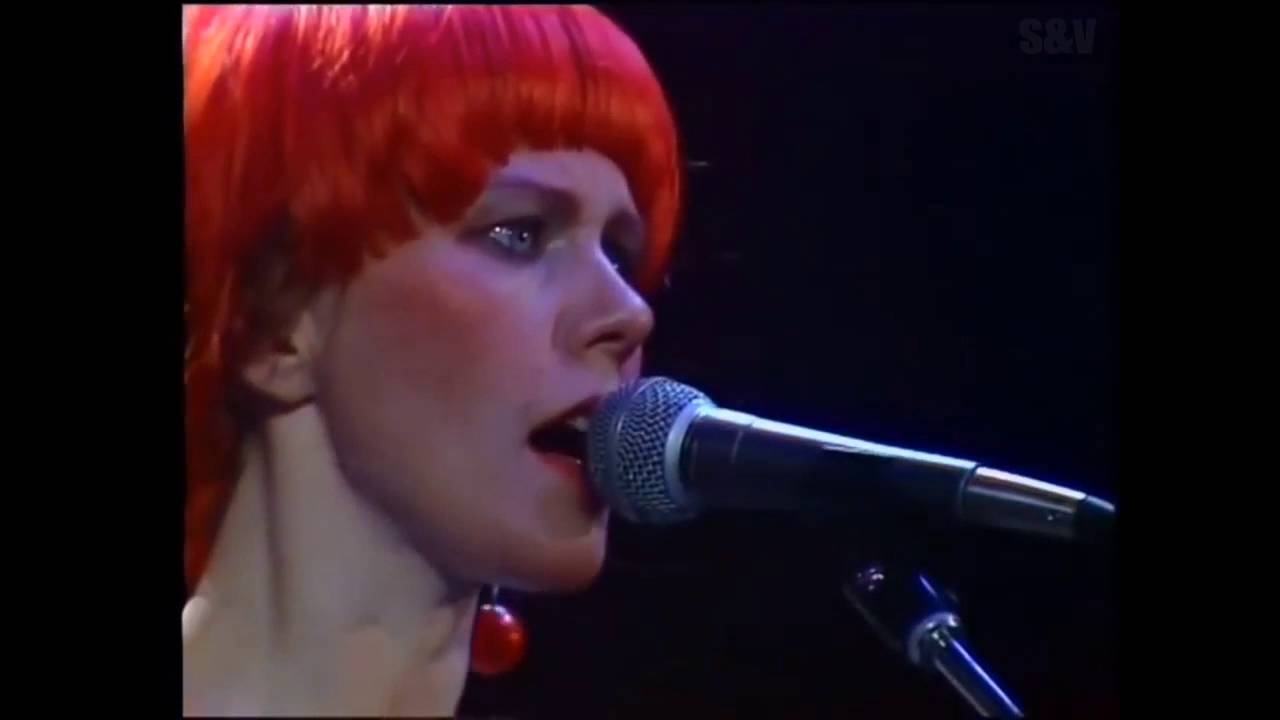 B-52's - Party Out Of Bounds (HD music video 1983)
