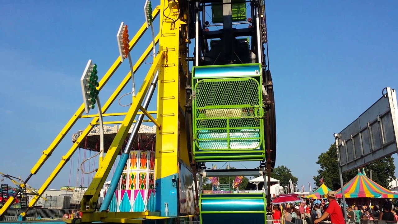 Chance Rides Zipper unique off ride view-close up!