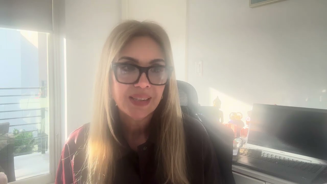 Tratate con amor tu primero y aprende a ser paciente contigo misma tu te lo mereces