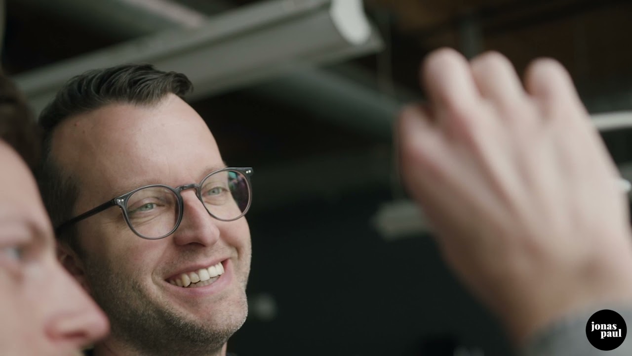Jonas Paul Eyewear Co-Founders Ben & Laura Harrison