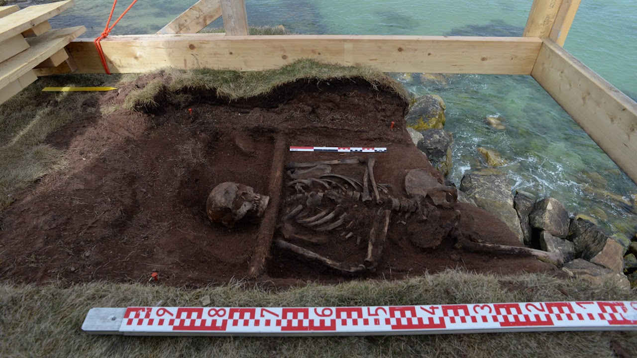 Utstilling: Med døden til følge