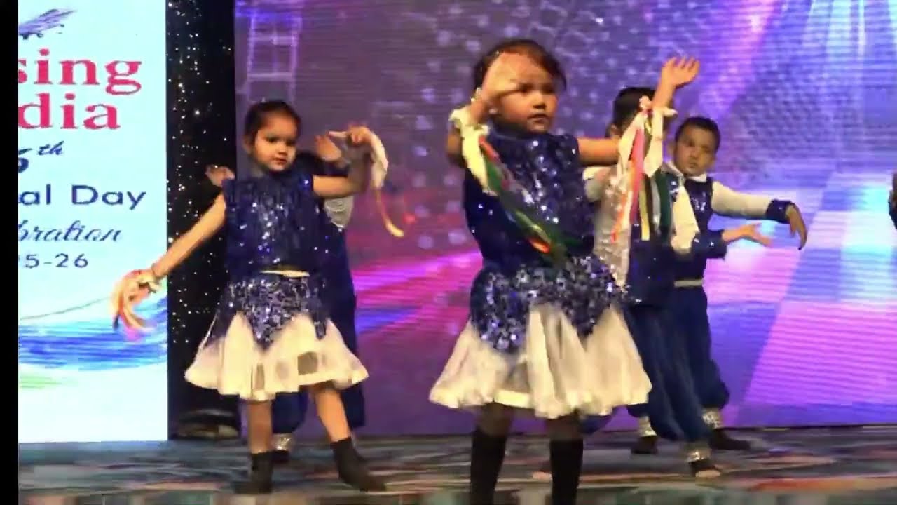 Dekho - Dekho Parody Dance Performed by Nursery Kids