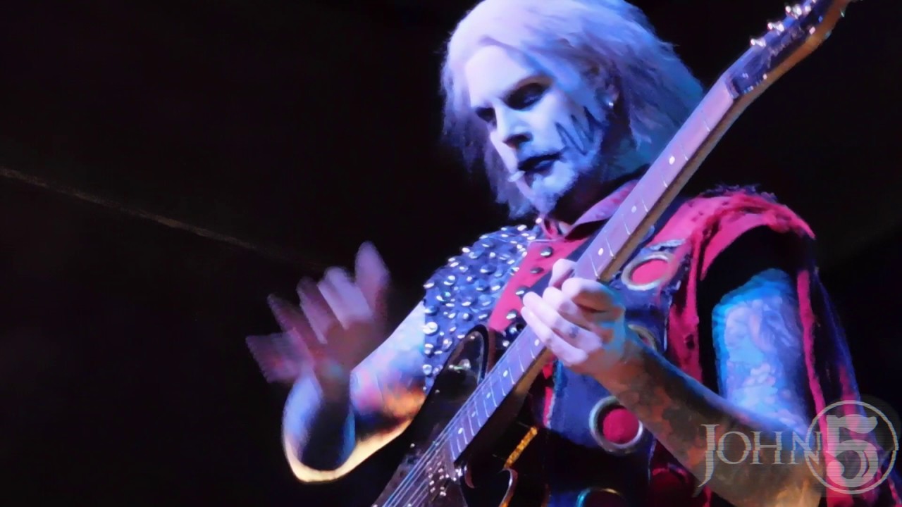 John 5 - Season of the Witch (HD) Live (Badass Video)!
