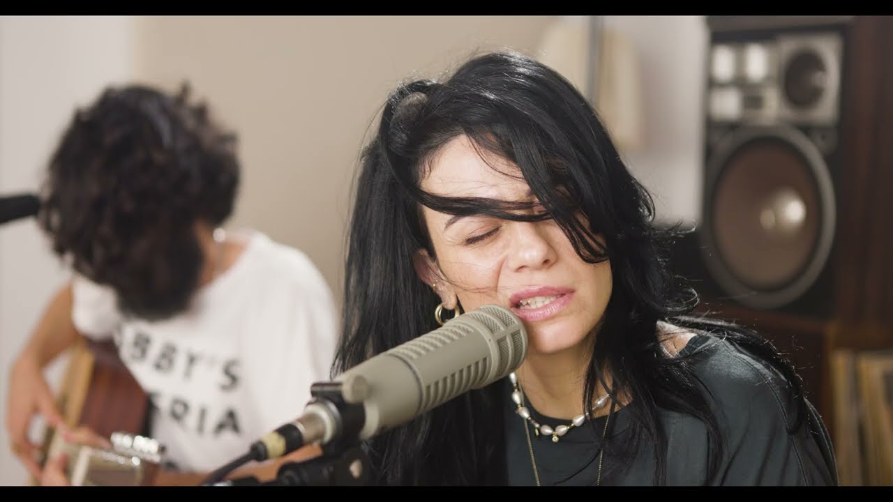 Ninet Tayeb - Who Is Us (Acoustic Version)