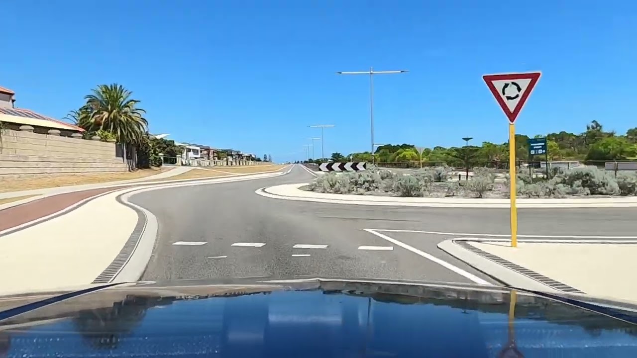 Driving from Mullaloo Beach to Hillarys. Perth, Western Australia